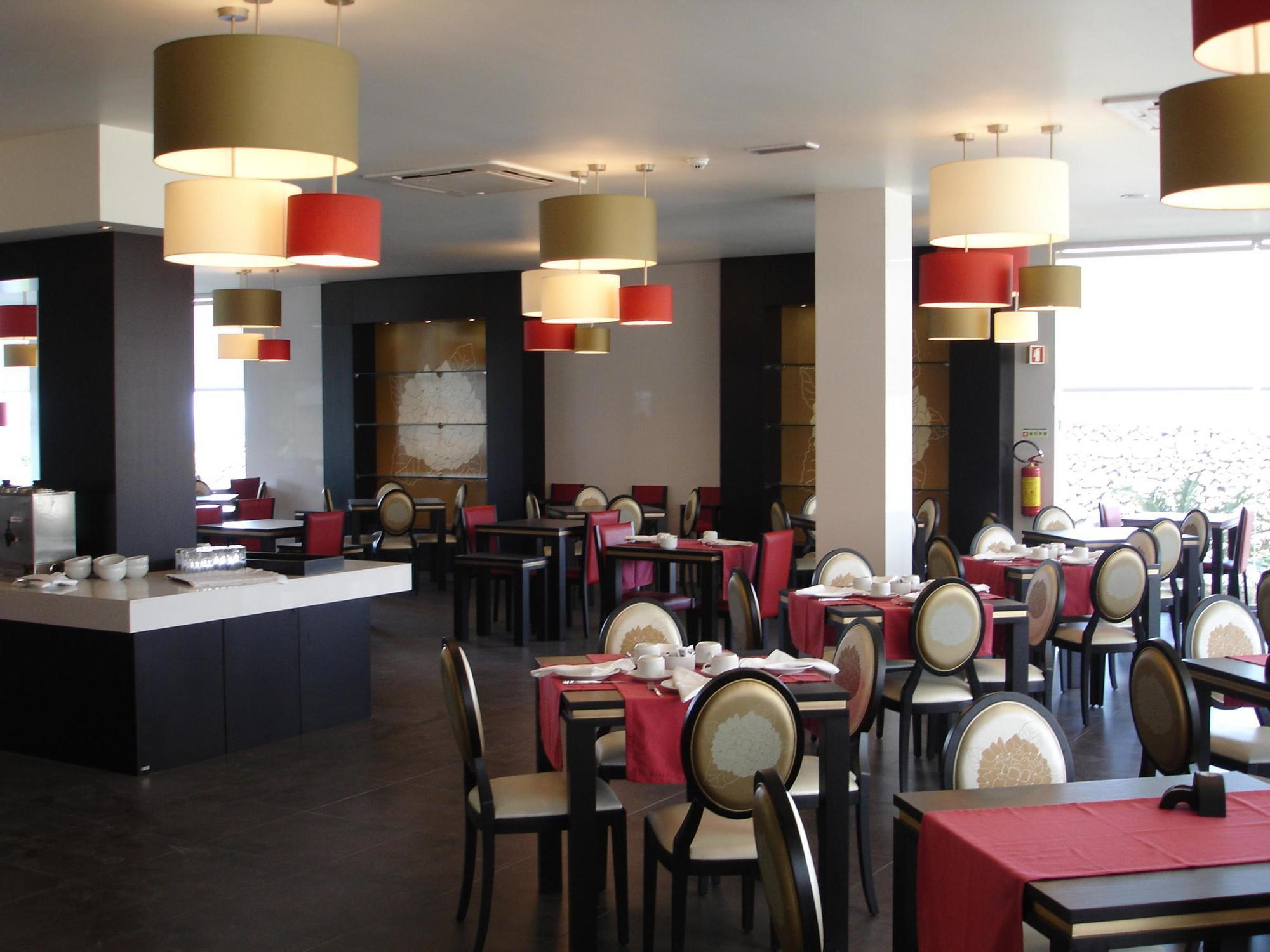 Hotel Vale Do Navio 카펠라스 외부 사진
